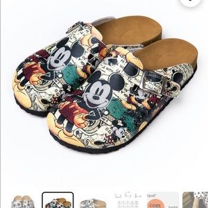 Mickey Mouse Clogster slide on New size 41(10-11)